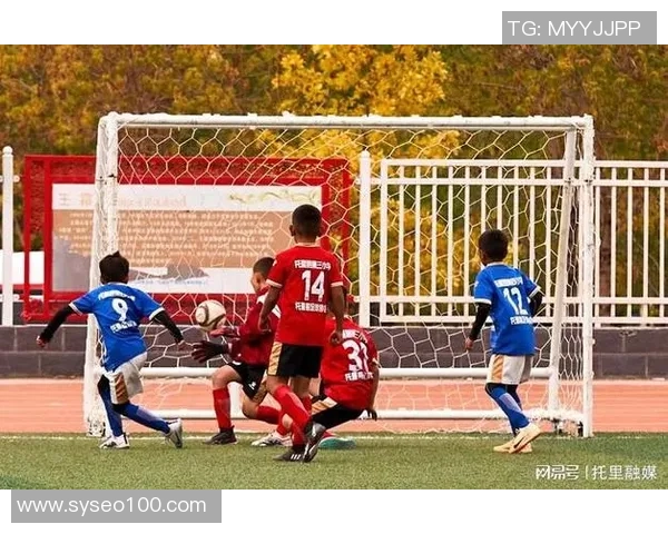 从绿茵场到室内赛场 足球巨星转型踢室内足球的挑战与机遇 从绿茵场到室内赛场 足球巨星转型踢室内足球的挑战与机遇