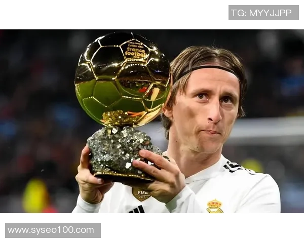 法国足球百大球星排名盘点:历史传奇与现役巨星的完美对决 法国足球百大球星排名盘点:历史传奇与现役巨星的完美对决